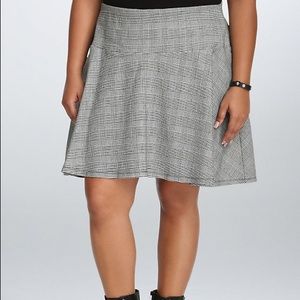 Houndstooth Flounce Skirt